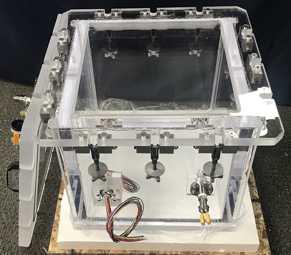 Pressure and Vacuum Chamber, Clear Acrylic, 12 inch Cube, Full Vacuum