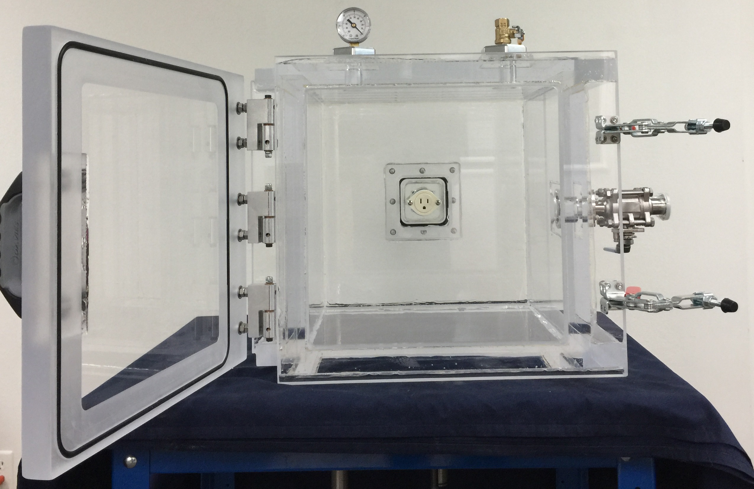 Acrylic Vacuum Chamber, Cube, 20 inch inside dimensions, Hinged Side