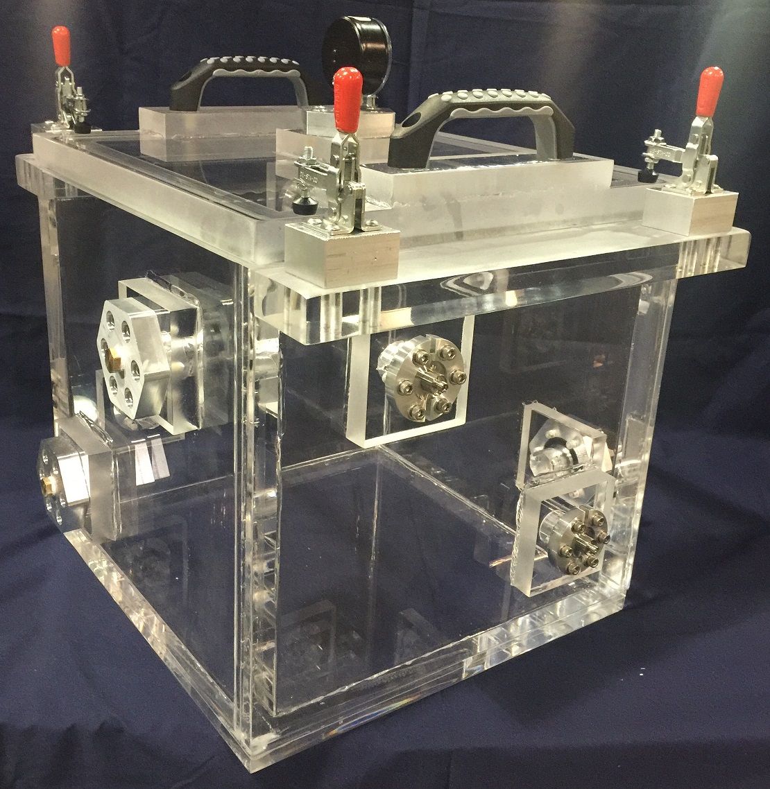 lexan chamber for tests on fuel cells vacuum test chamber